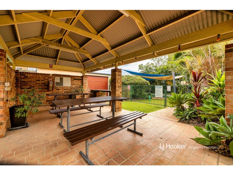 28/8 Honeysuckle Way, Calamvale QLD 4116