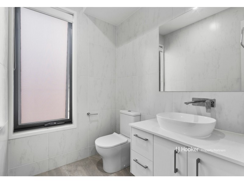 10 Loupos Street, Pallara QLD 4110