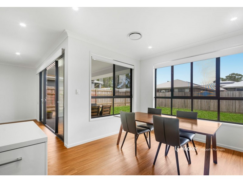 10 Loupos Street, Pallara QLD 4110