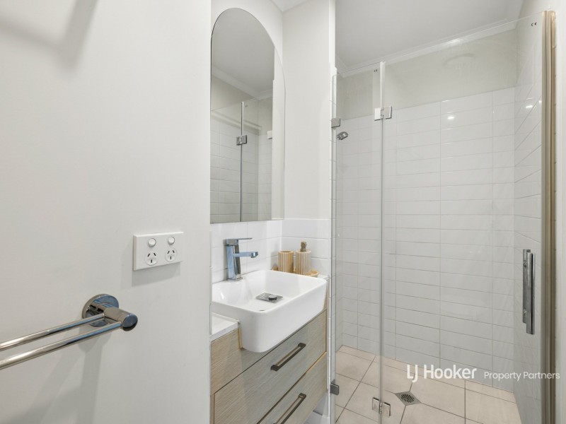 311/26 Macgroarty Street, Coopers Plains QLD 4108