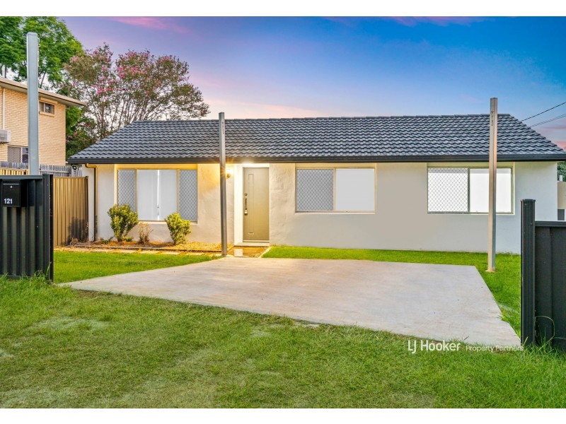 121 Aquarius Drive, Kingston QLD 4114