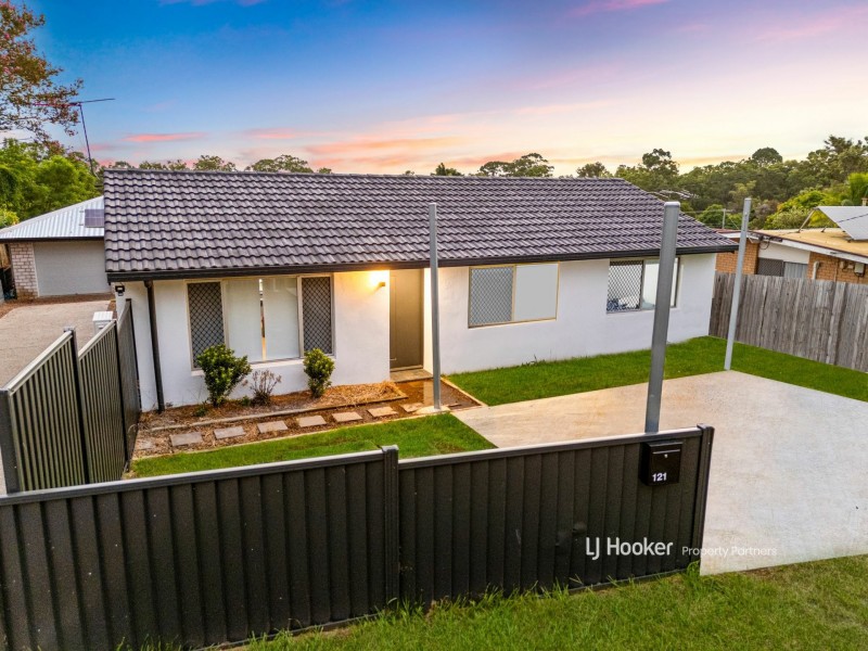 121 Aquarius Drive, Kingston QLD 4114