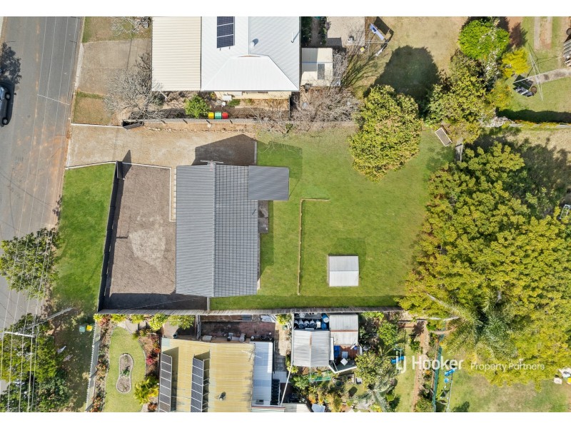 121 Aquarius Drive, Kingston QLD 4114