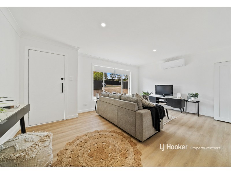 121 Aquarius Drive, Kingston QLD 4114