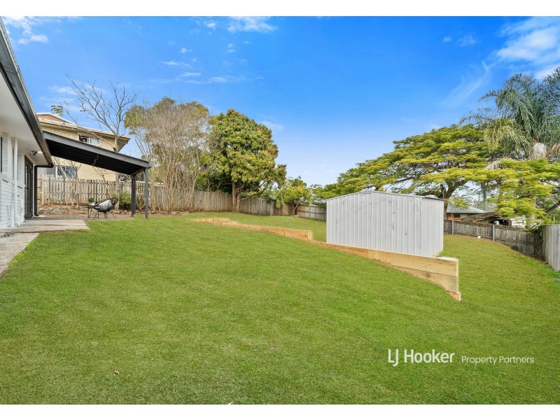 121 Aquarius Drive, Kingston QLD 4114