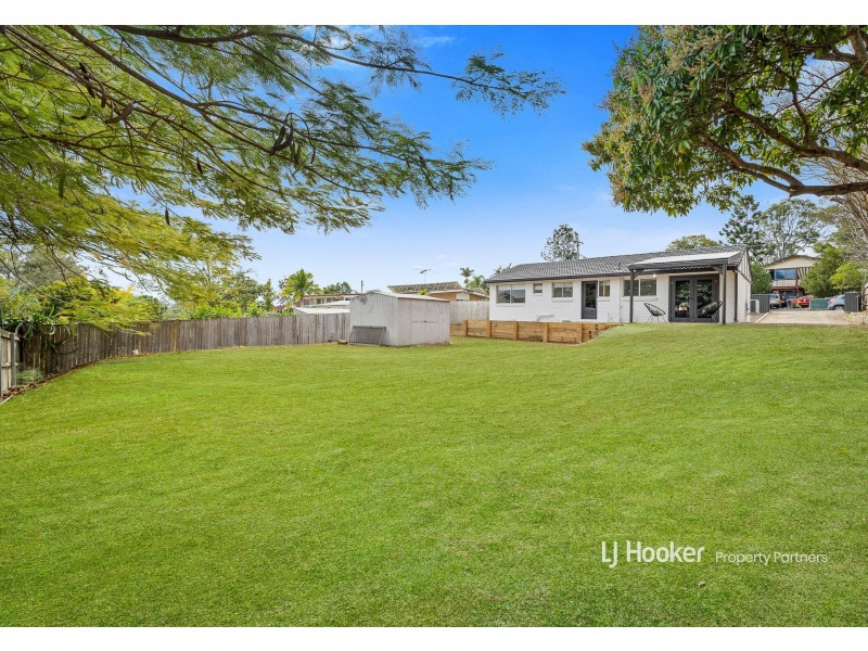 121 Aquarius Drive, Kingston QLD 4114