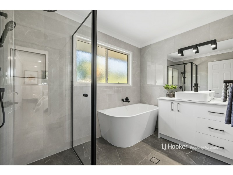 79 Grevillea Park Crescent, Calamvale QLD 4116