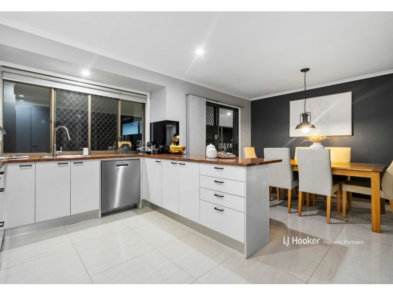 44 Coleman Crescent, Springwood QLD 4127