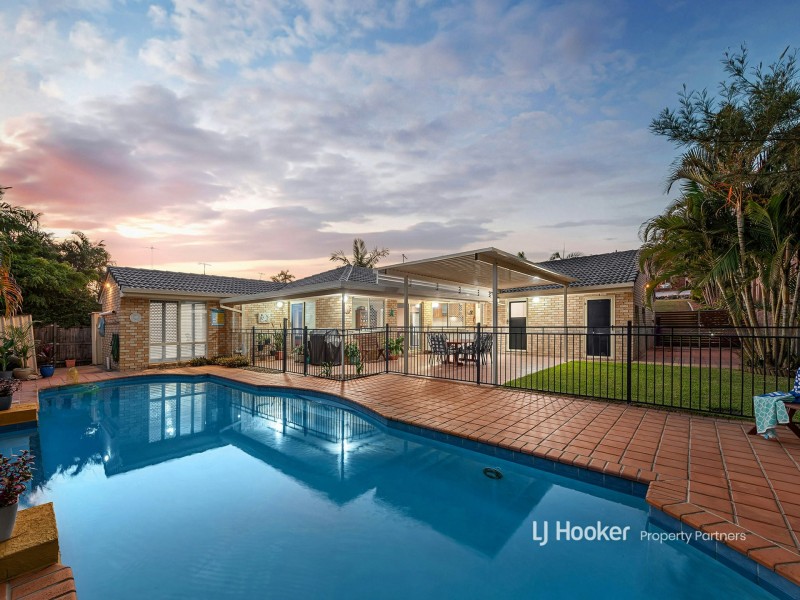 16 Andree Place, Wishart QLD 4122