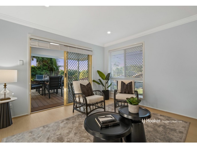 10 Bush Pea Place, Kuraby QLD 4112