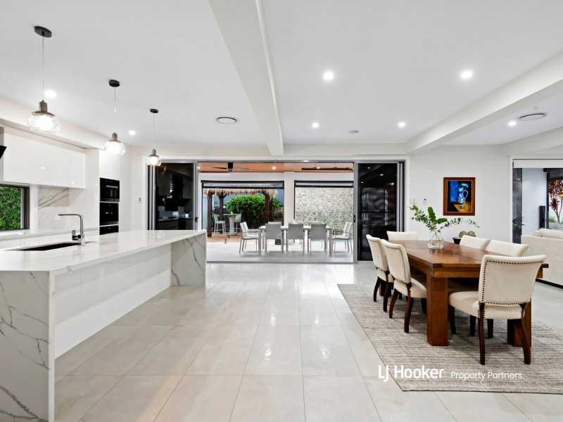 30 Elderbury Place, Stretton QLD 4116