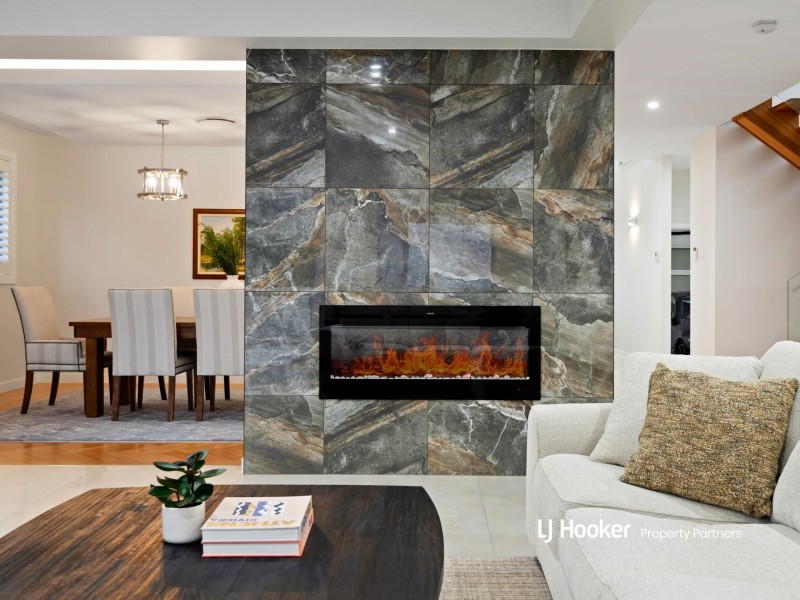 30 Elderbury Place, Stretton QLD 4116