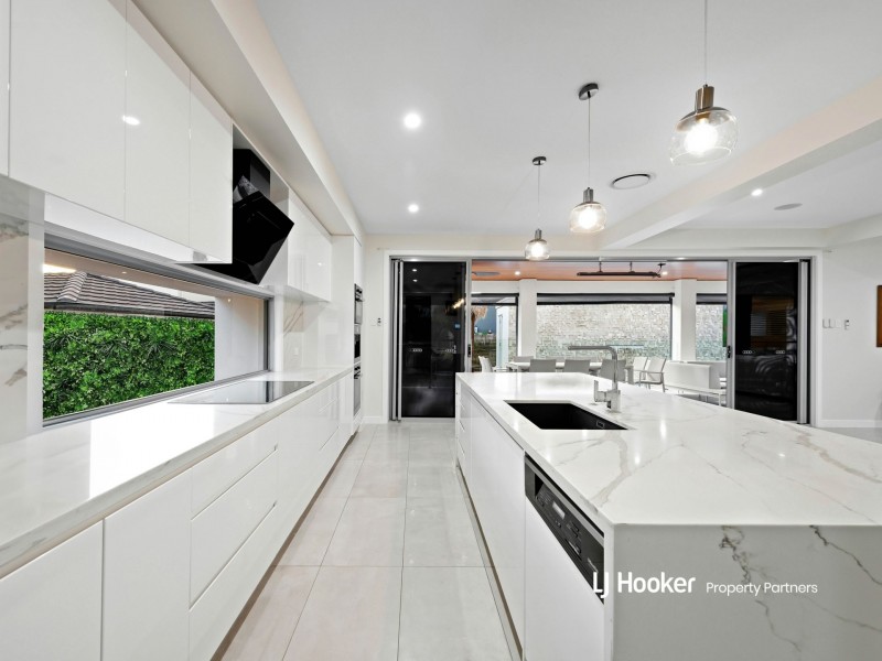 30 Elderbury Place, Stretton QLD 4116