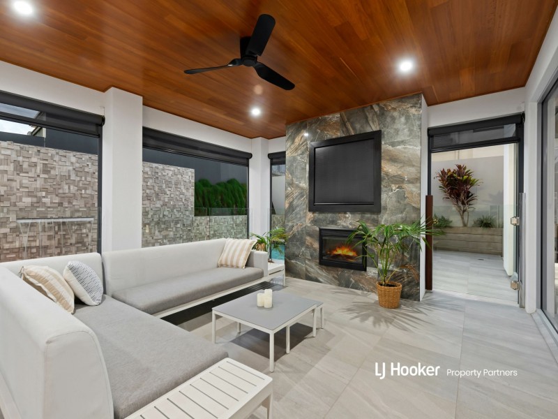 30 Elderbury Place, Stretton QLD 4116