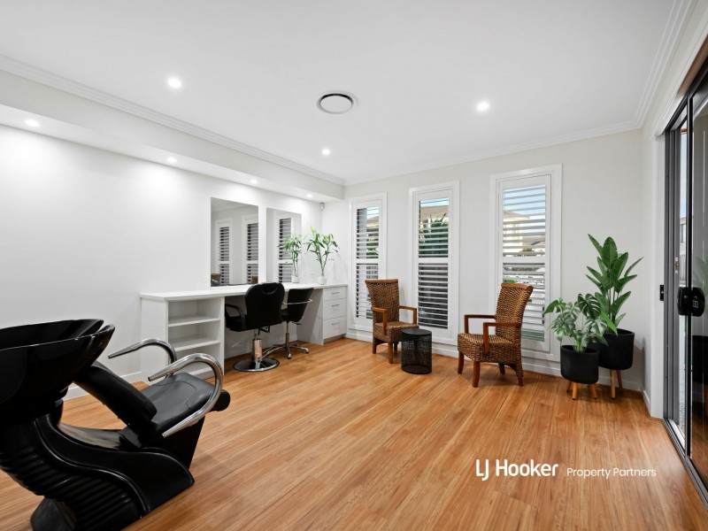 30 Elderbury Place, Stretton QLD 4116