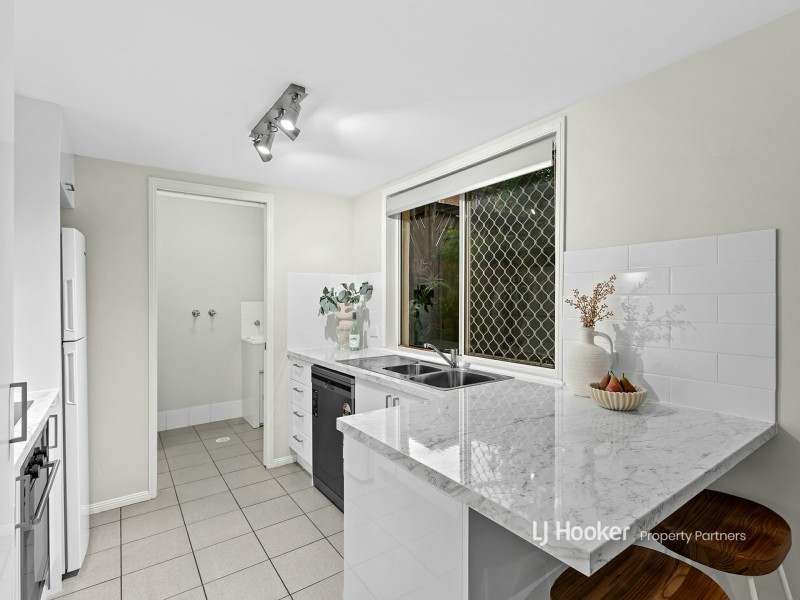 7/6 Aminya Street, Mansfield QLD 4122