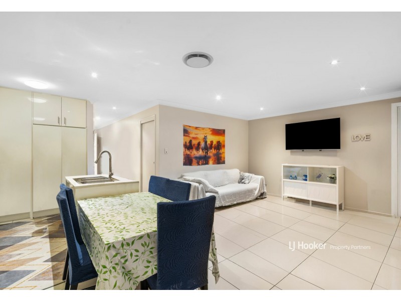 42/37 Slobodian Avenue, Eight Mile Plains QLD 4113