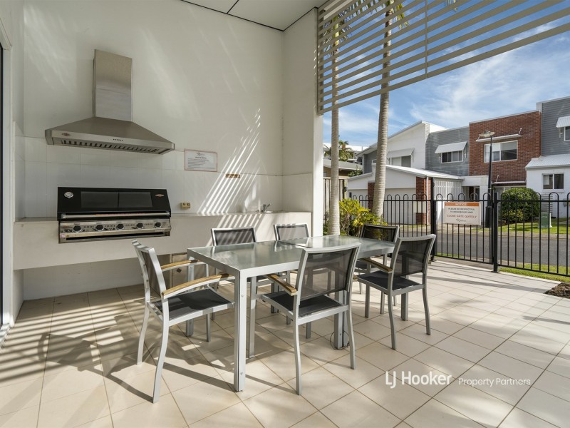 42/37 Slobodian Avenue, Eight Mile Plains QLD 4113