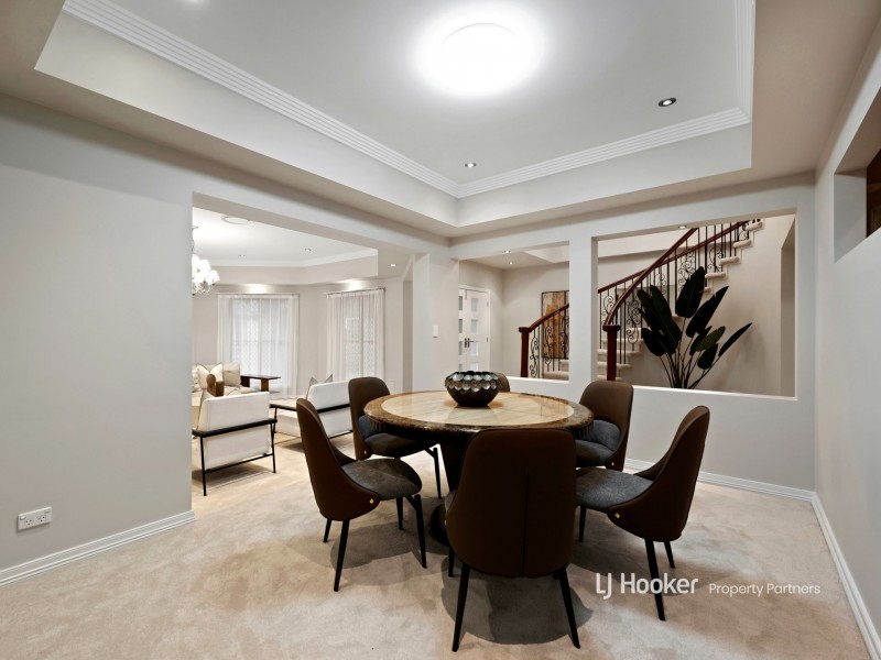 6 Skyline Court, Eight Mile Plains QLD 4113