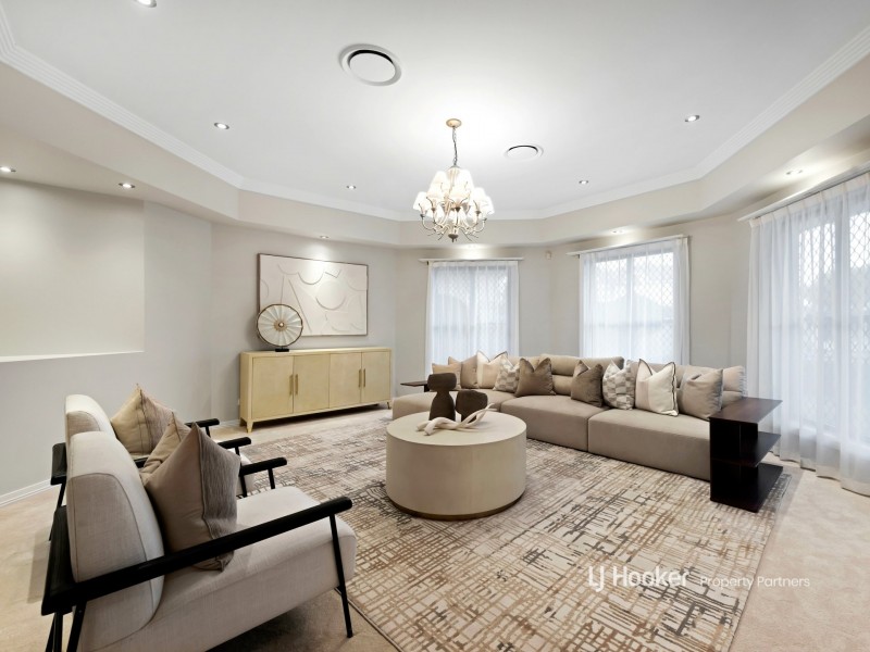 6 Skyline Court, Eight Mile Plains QLD 4113