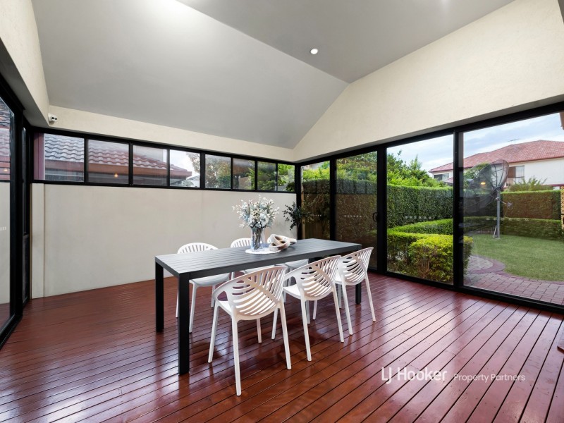 6 Skyline Court, Eight Mile Plains QLD 4113