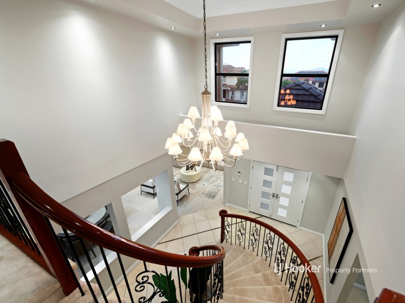 6 Skyline Court, Eight Mile Plains QLD 4113