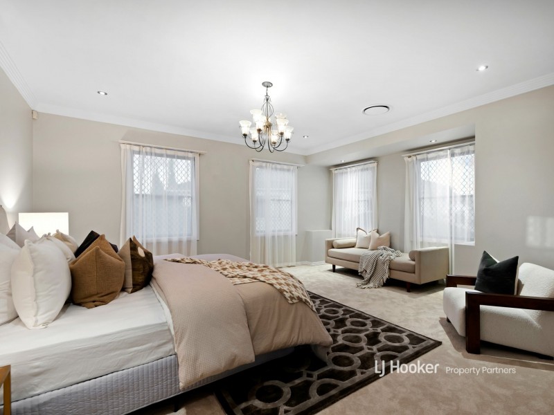 6 Skyline Court, Eight Mile Plains QLD 4113