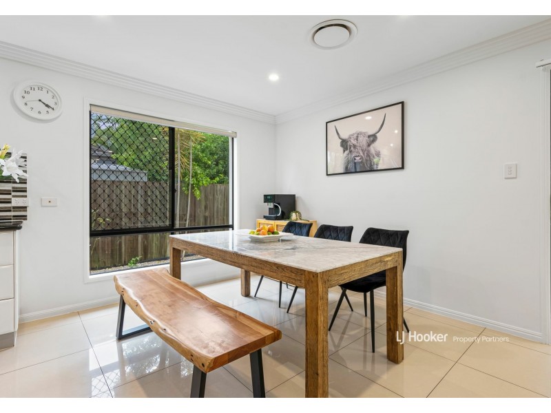 30 Harvey Place, Calamvale QLD 4116