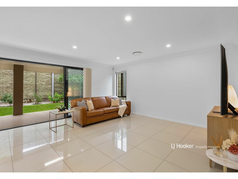 30 Harvey Place, Calamvale QLD 4116