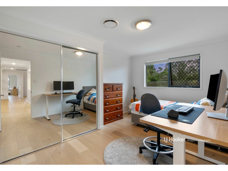 30 Harvey Place, Calamvale QLD 4116