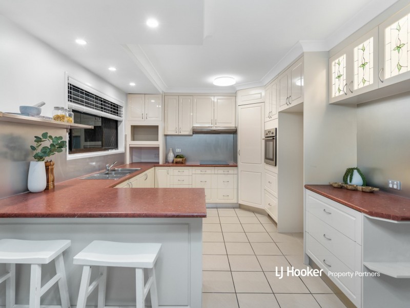 175 Springwood Road, Springwood QLD 4127