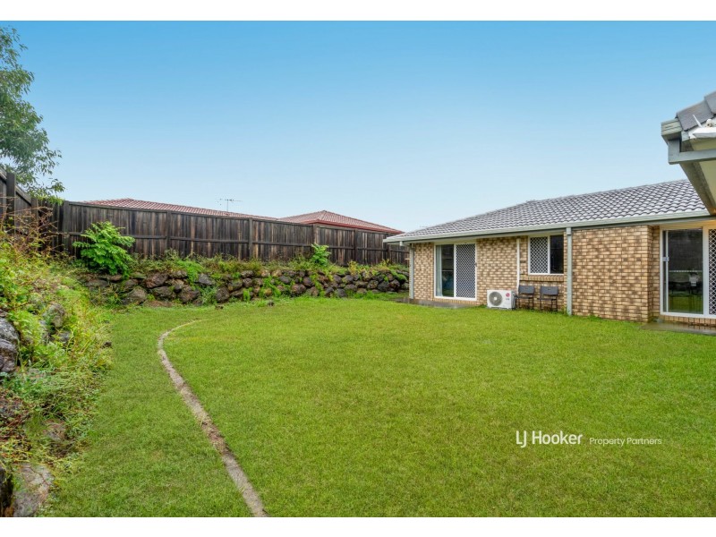 21 Lewis Place, Calamvale QLD 4116