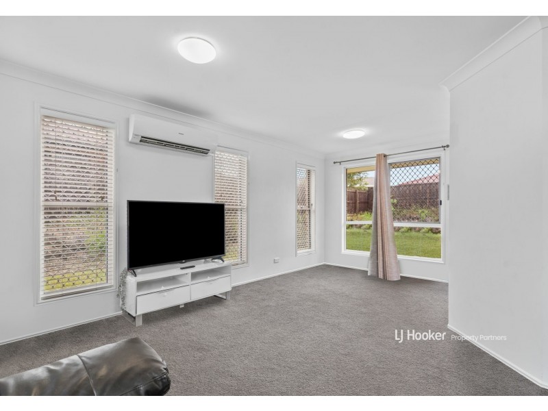 21 Lewis Place, Calamvale QLD 4116