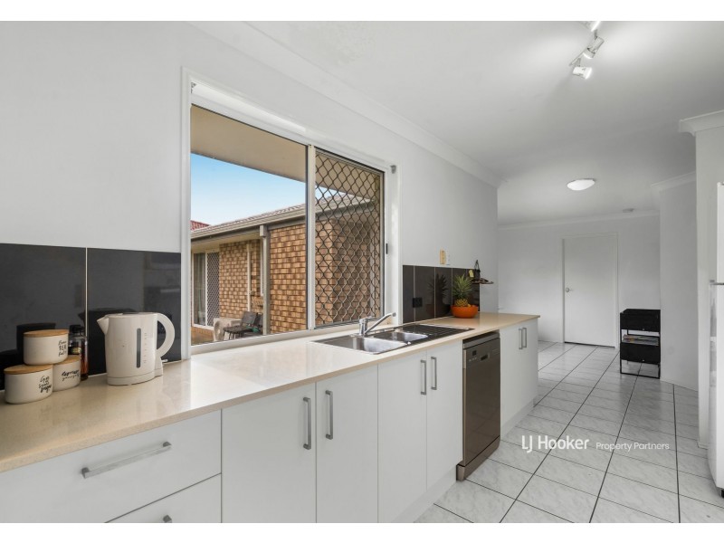 21 Lewis Place, Calamvale QLD 4116