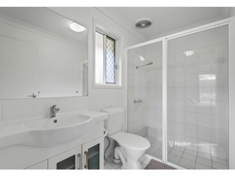 21 Lewis Place, Calamvale QLD 4116