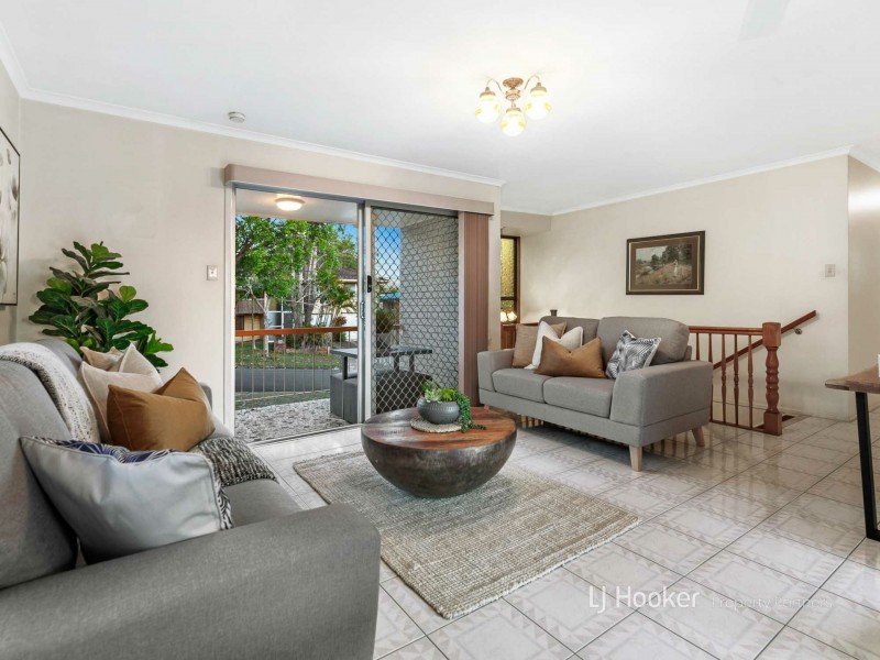 12 Copenhagen Street, Wishart QLD 4122