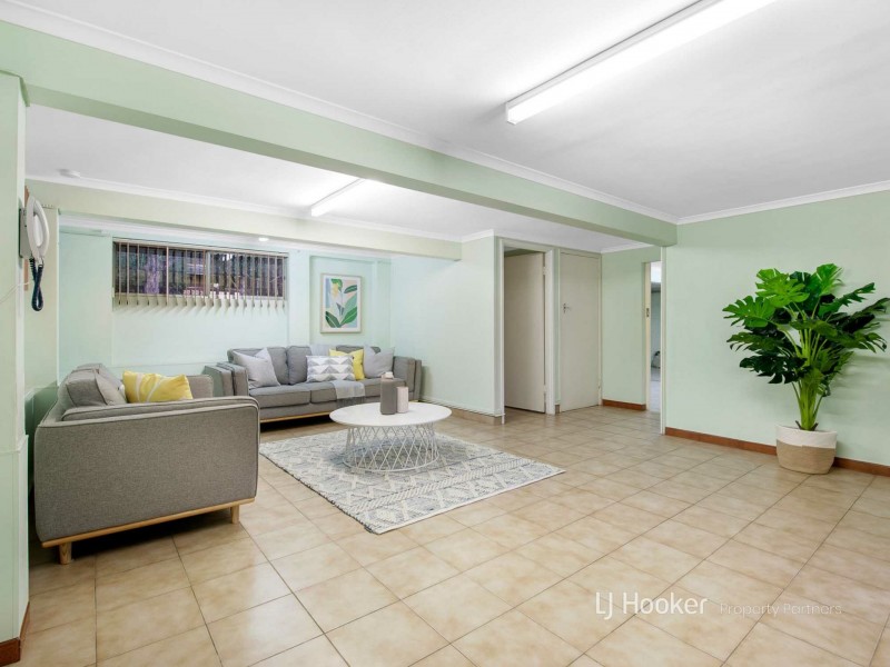 12 Copenhagen Street, Wishart QLD 4122