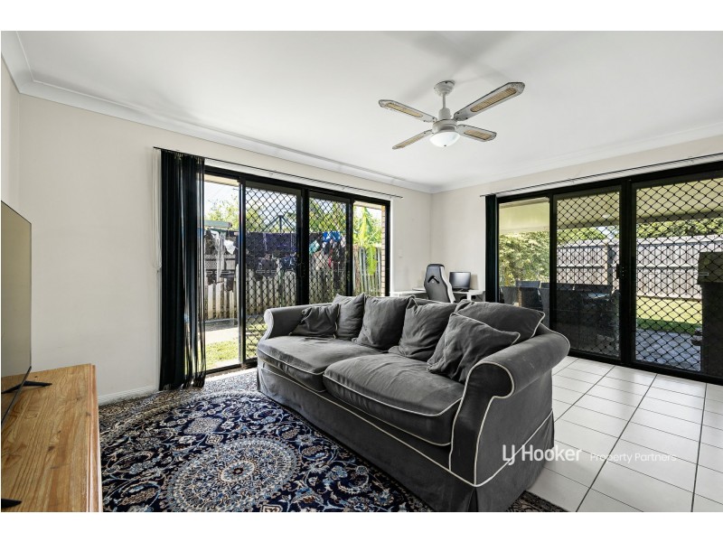 72 Benbek Circuit, Sunnybank Hills QLD 4109