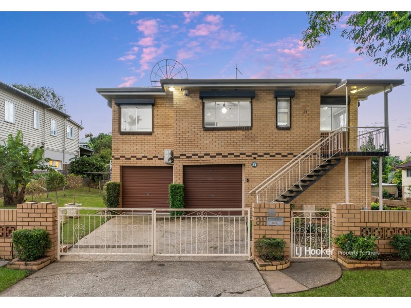 31 Clara Street, Annerley QLD 4103
