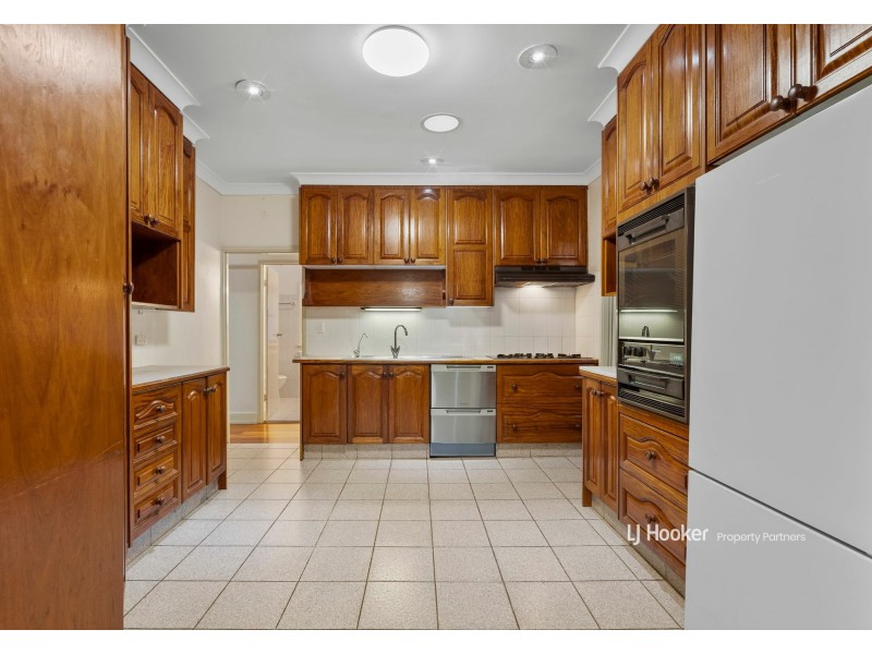 31 Clara Street, Annerley QLD 4103