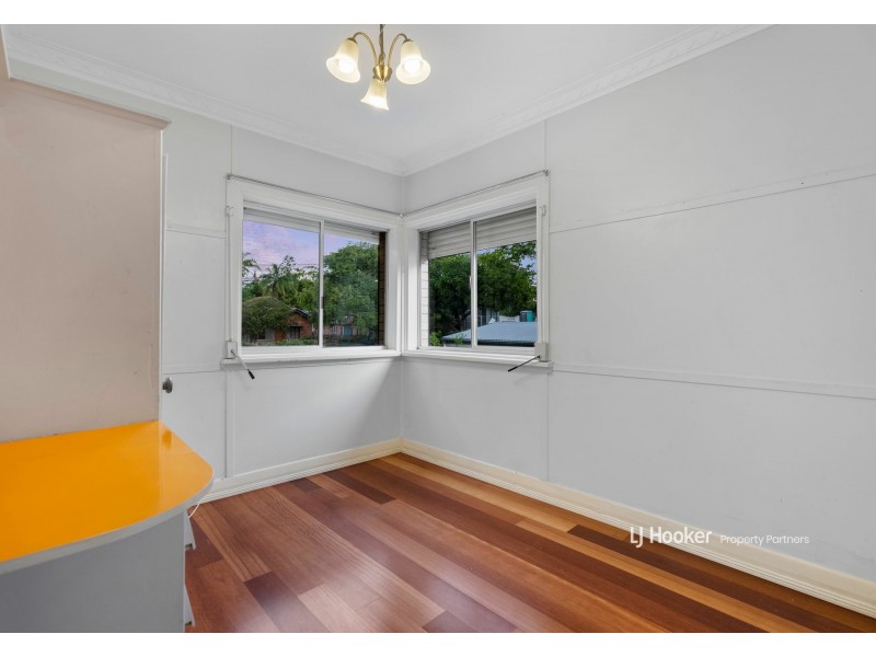 31 Clara Street, Annerley QLD 4103