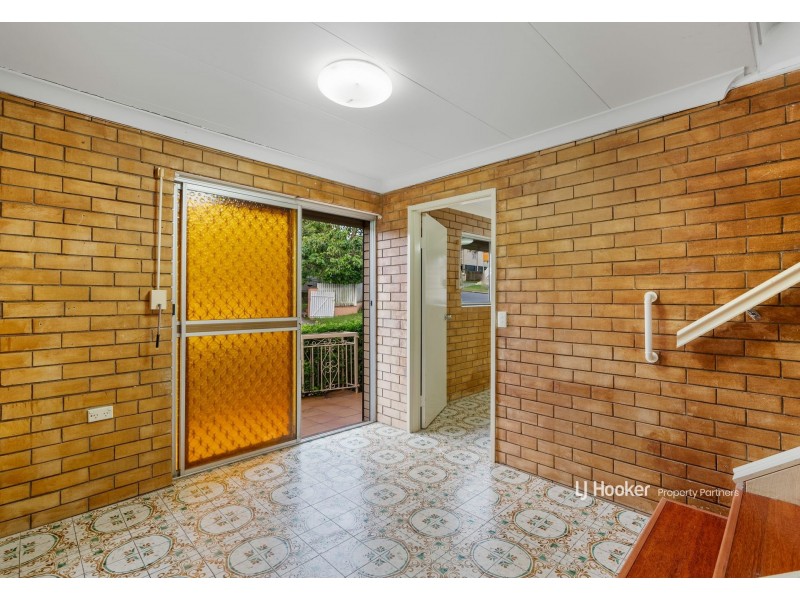 31 Clara Street, Annerley QLD 4103