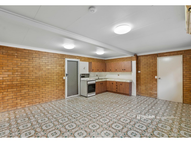 31 Clara Street, Annerley QLD 4103