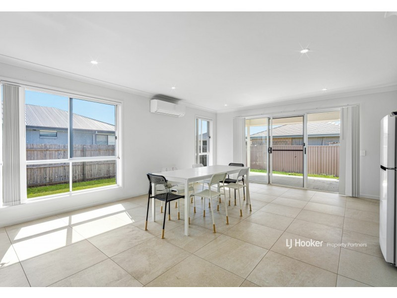 6 Semph Crescent, Laidley North QLD 4341