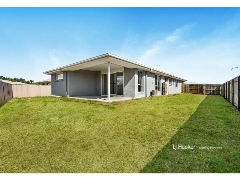 6 Semph Crescent, Laidley North QLD 4341