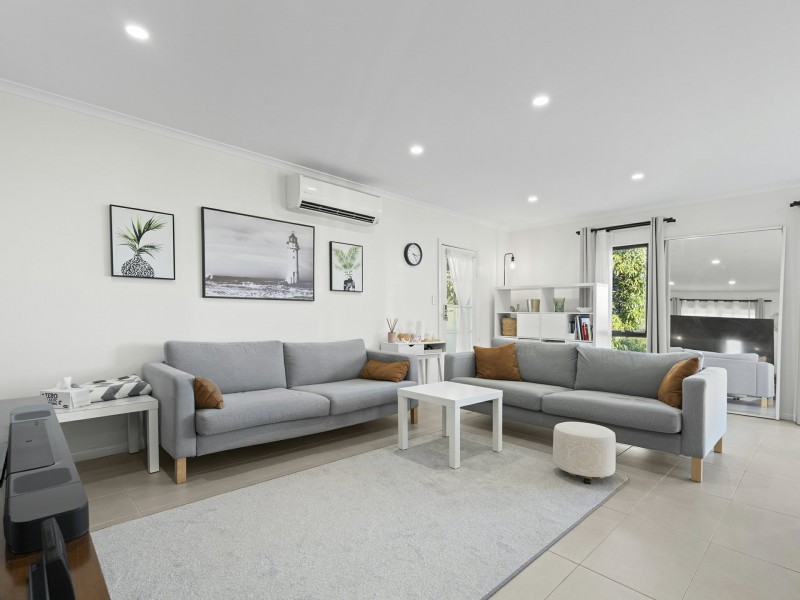 25 Queens Road, Kingston QLD 4114