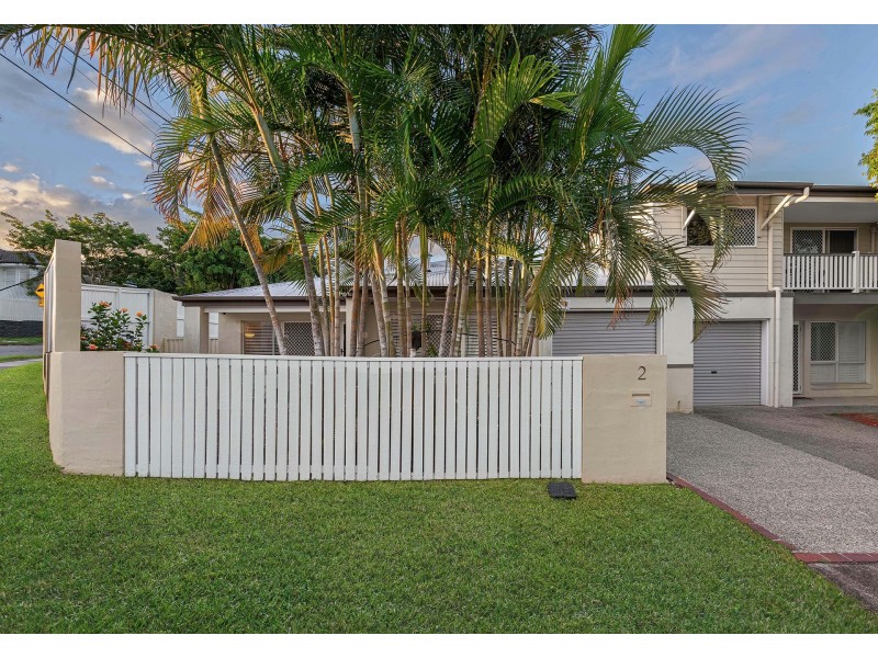 3/2 Aminya Street, Mansfield QLD 4122