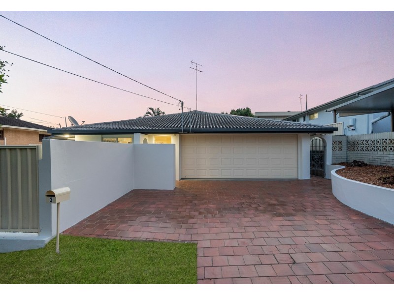 3 Dolphin Street, Macgregor QLD 4109