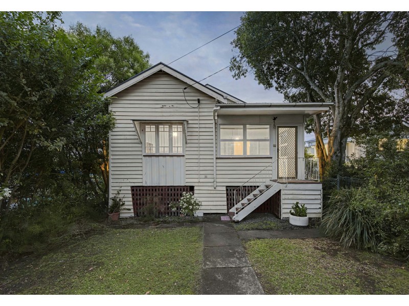 31 Mackie Street East, Moorooka QLD 4105