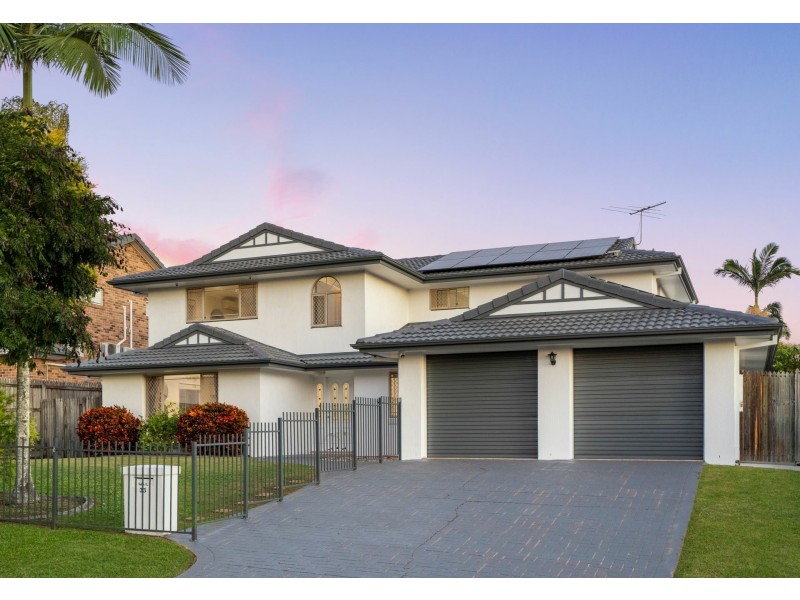 33 Chanel Crescent, Eight Mile Plains QLD 4113